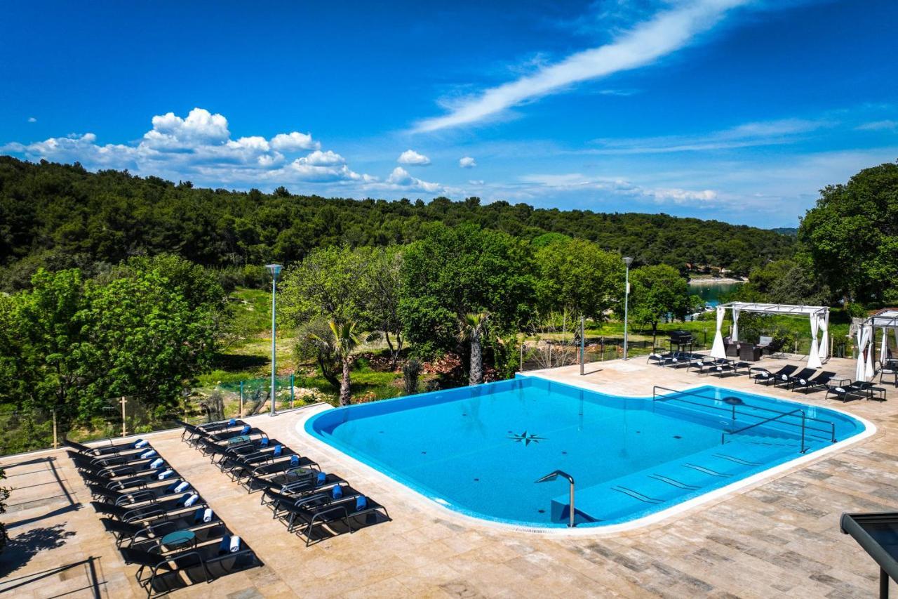 - Hotel&restaurant 4* Premantura